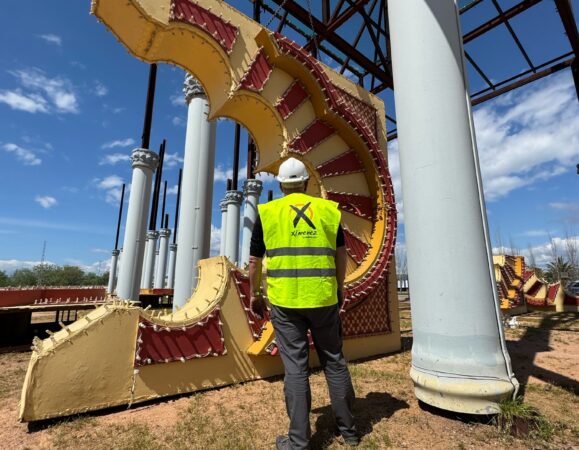 Ximenez comienza el montaje de la portada de la Feria de Córdoba