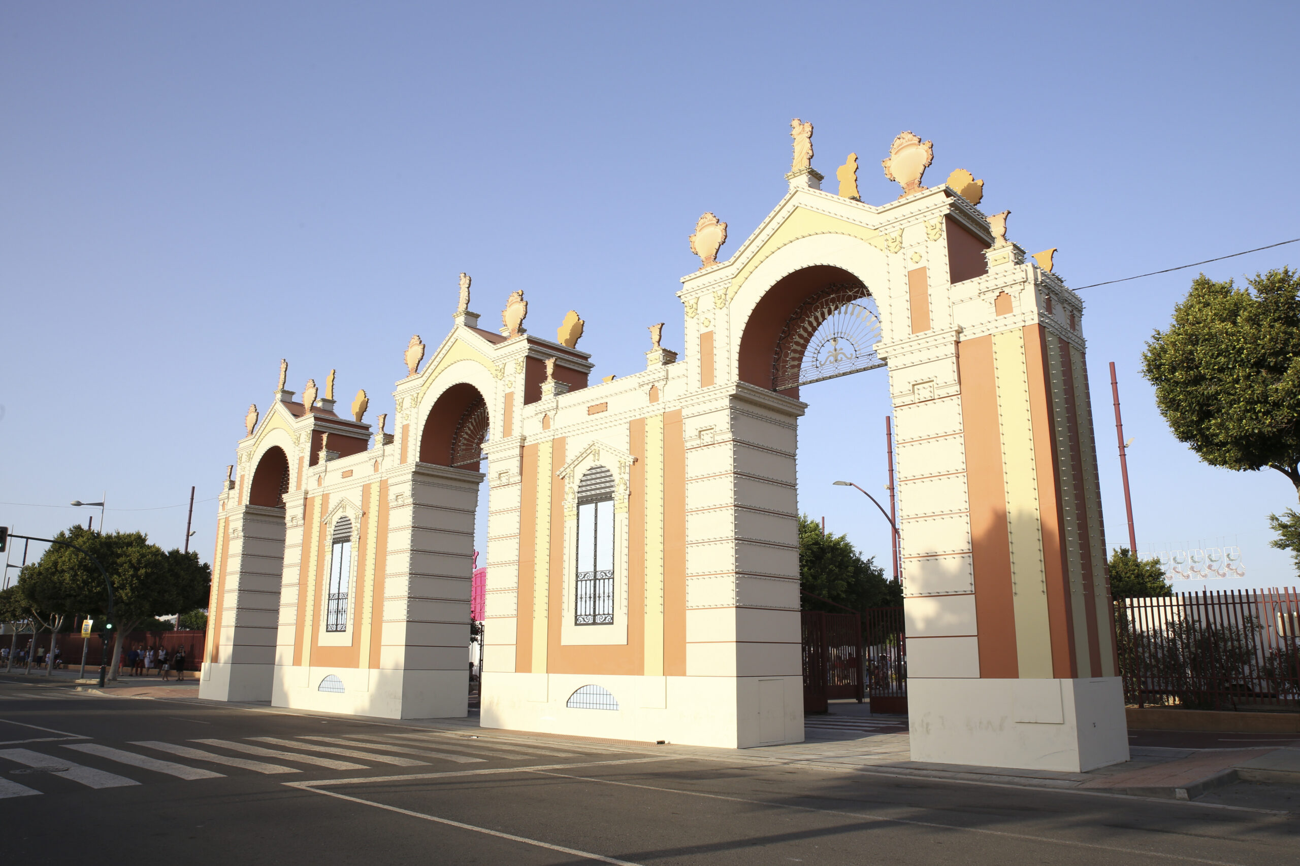 Feria de Almería 2026: guía para disfrutar de las fiestas que llenan de luz la ciudad 2 ALMERIA 01 111 scaled